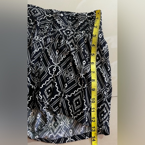 MAMA By H&M Cloth Shorts h&m mama shorts black Stamp stamps size 12 - Picture 9 of 14